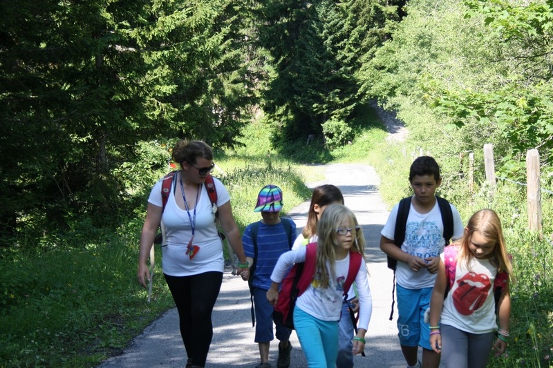 Village Camps International Summer Camp Leysin, Switzerland 2026-08-15 https://www.villagecamps.com/journals_admin/images/698-16-greenies (25).jpg